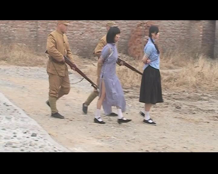 怀旧影苑 刑场婚礼[00-22-34][20250511-192423539].jpg