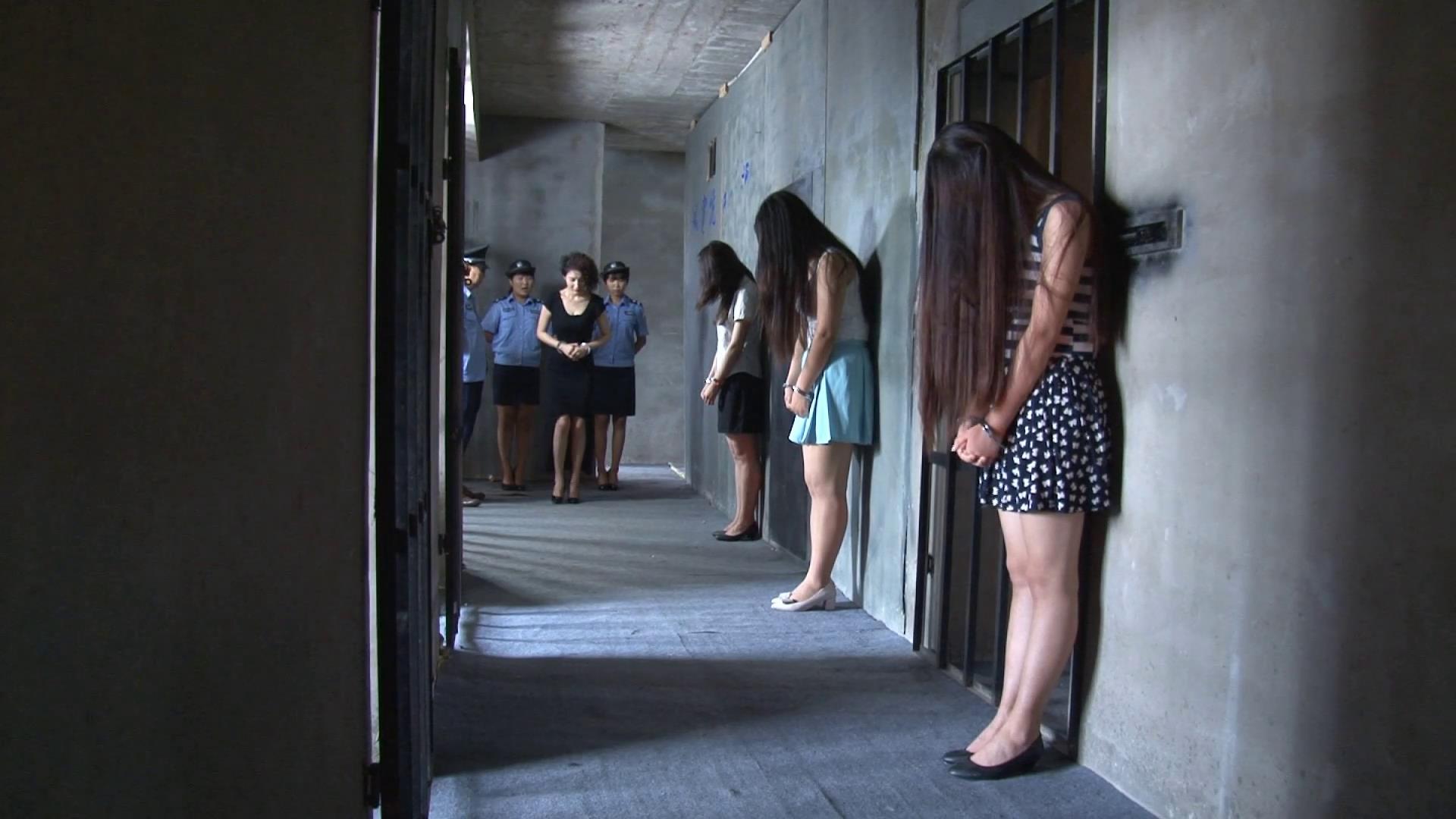MJ影视 罪在歧途 二 女犯系列[00-12-28][20250517-072812617].jpg