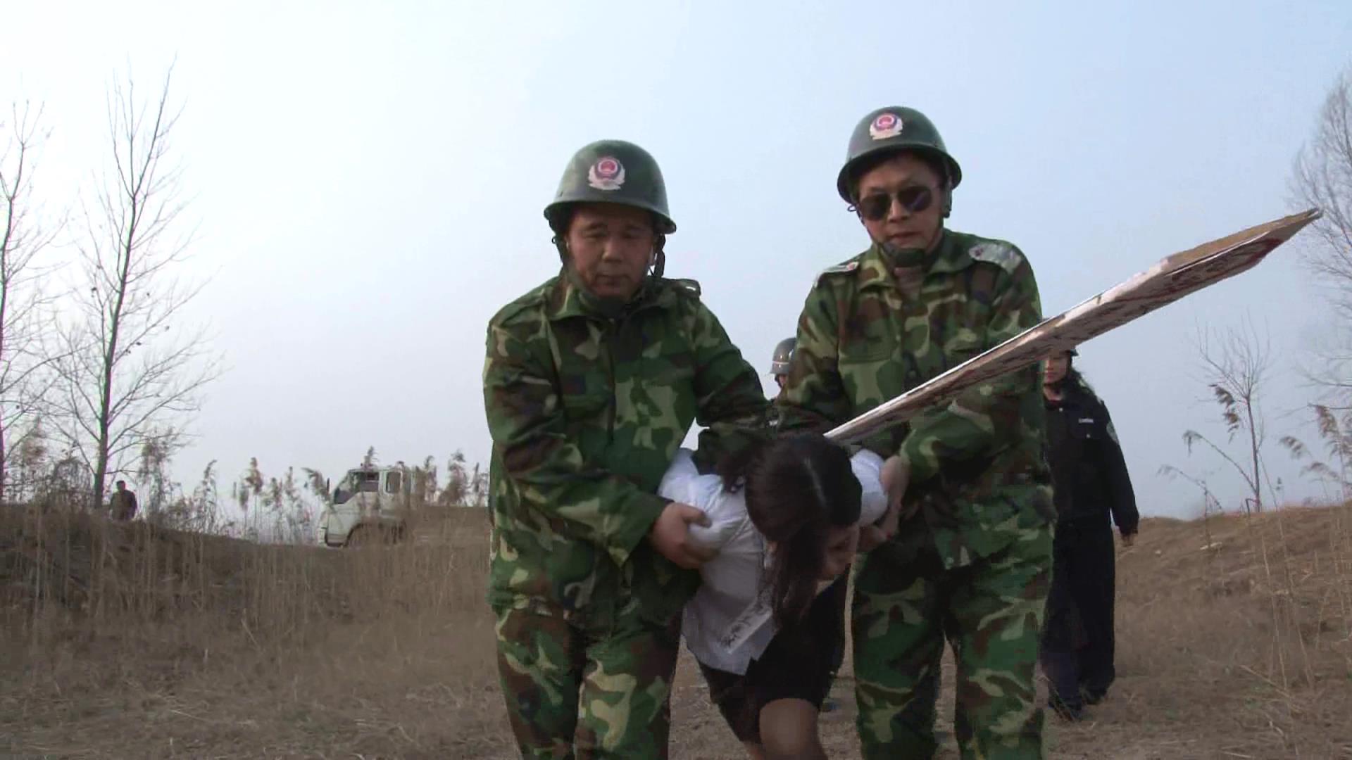 MJ影视 女记者 下集[00-59-06][20250519-071031203].jpg