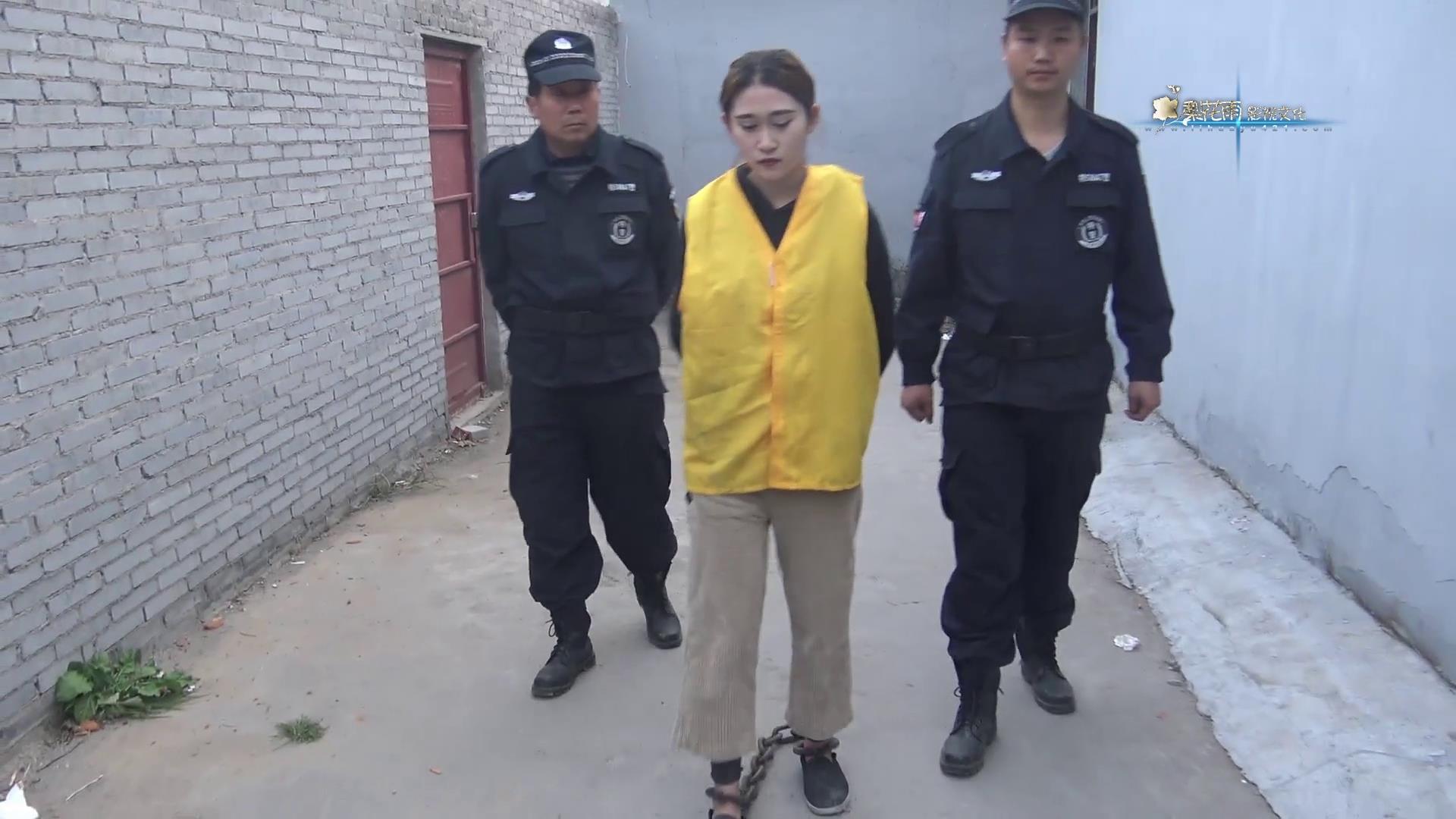 梨花雨 犯罪的女警[00-34-50][20250612-155514210].jpg