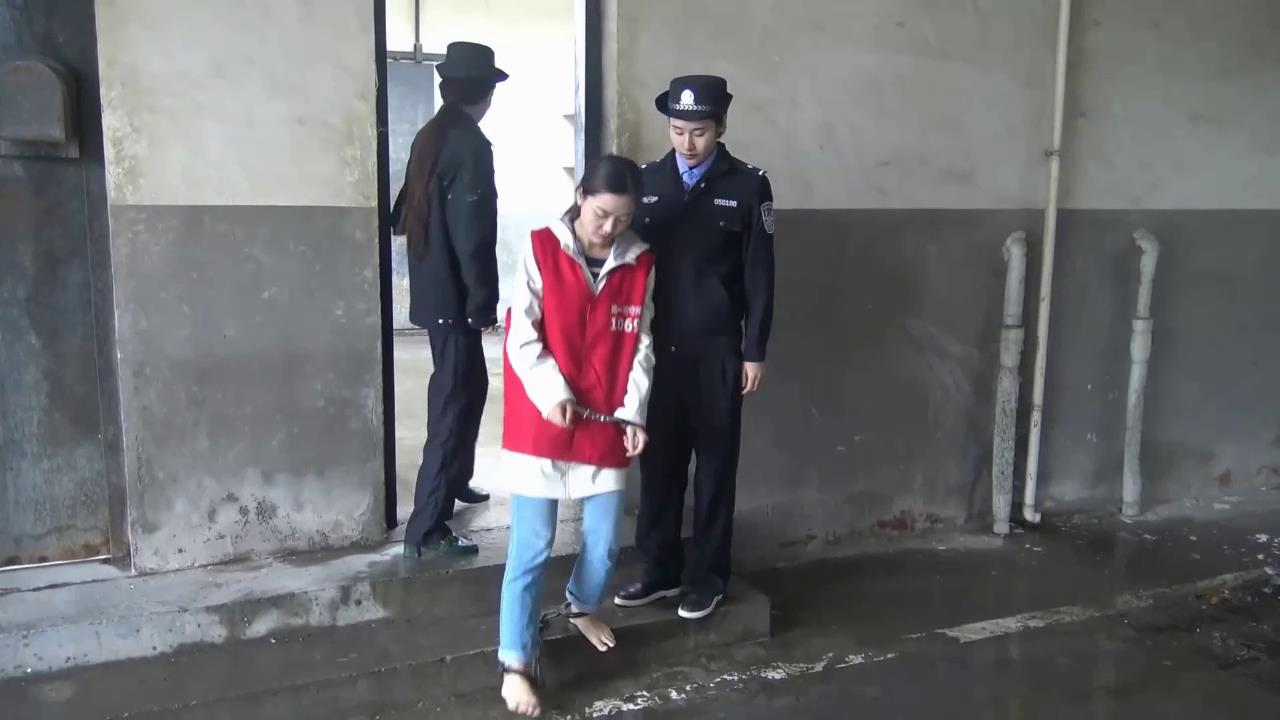 梨花雨 伊人已逝[00-01-49][20250705-100024360].jpg