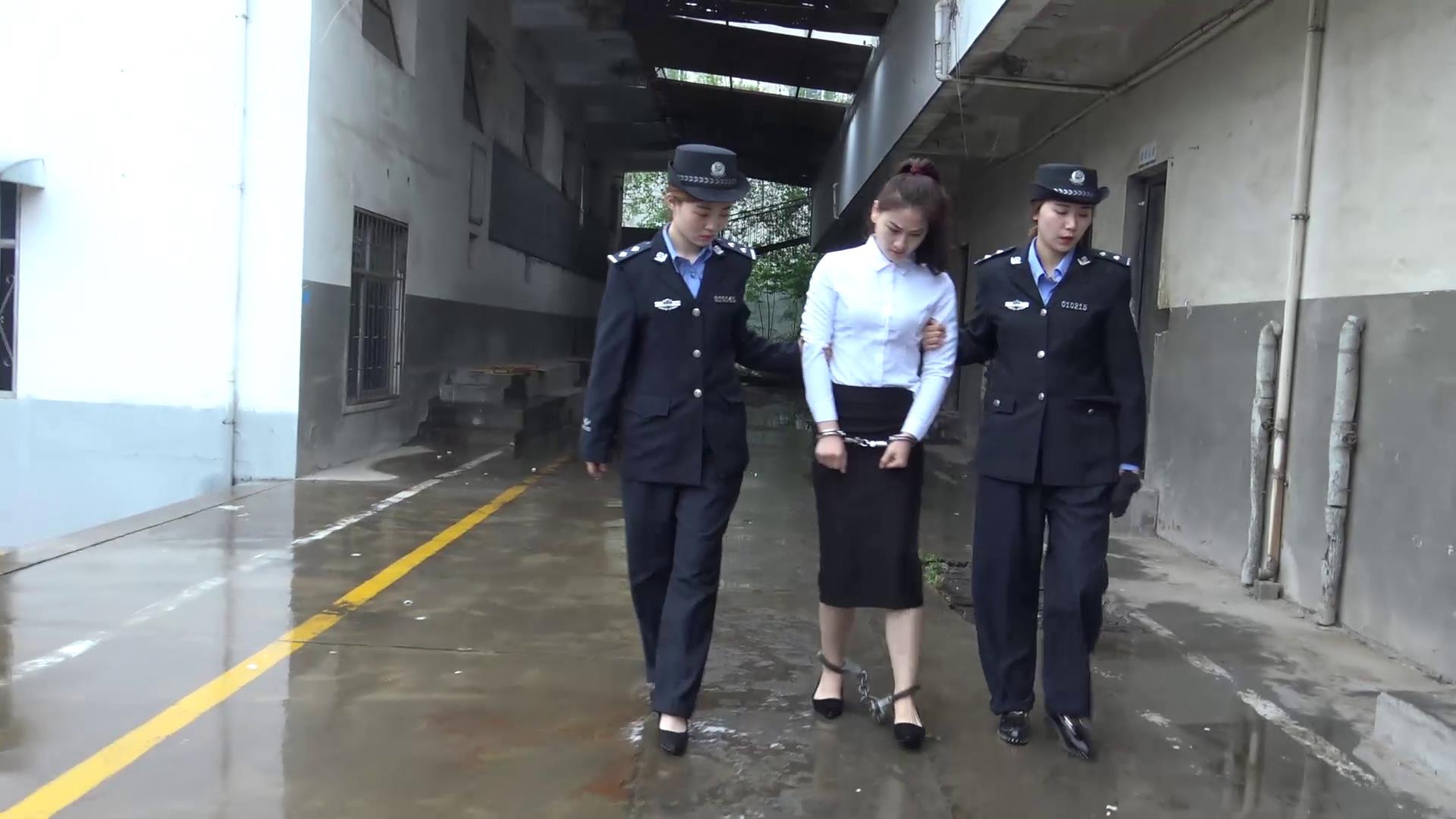 梨花雨 VIP影片 悲惨女谍[00-08-11][20251105-203232380].jpg