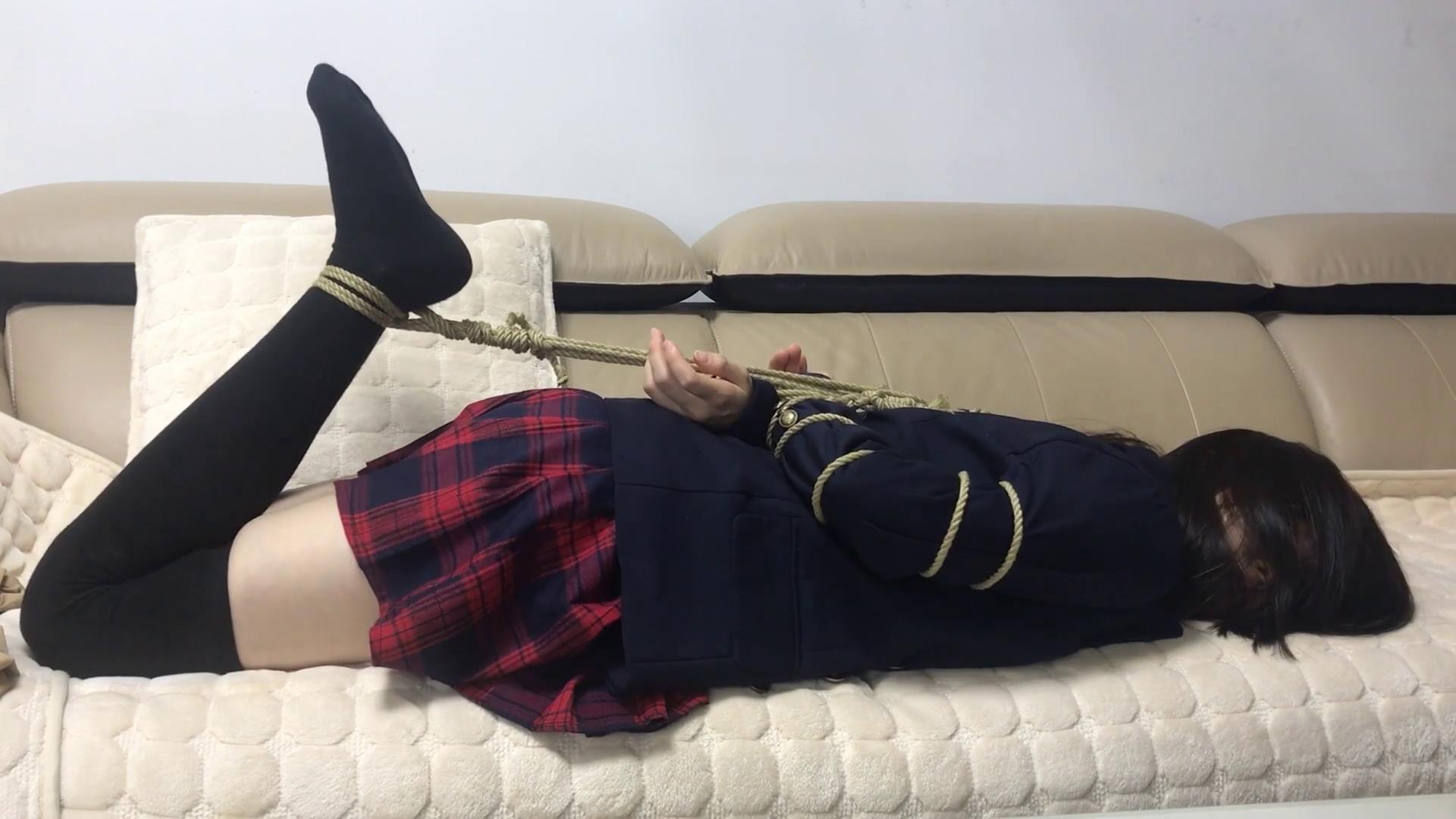 旋律受虐记11 如何说服女友玩SM[00-21-13][20261013-22475227].jpg